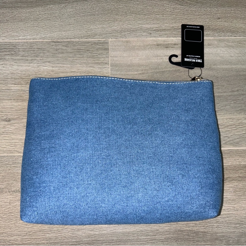 True Religion Denim Bag, Makeup or Toiletry NEW - Picture 2 of 10